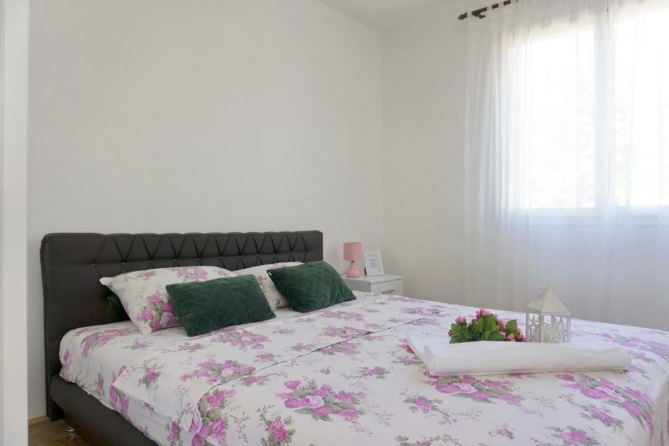 Nina Apartman Trebinje Kültér fotó